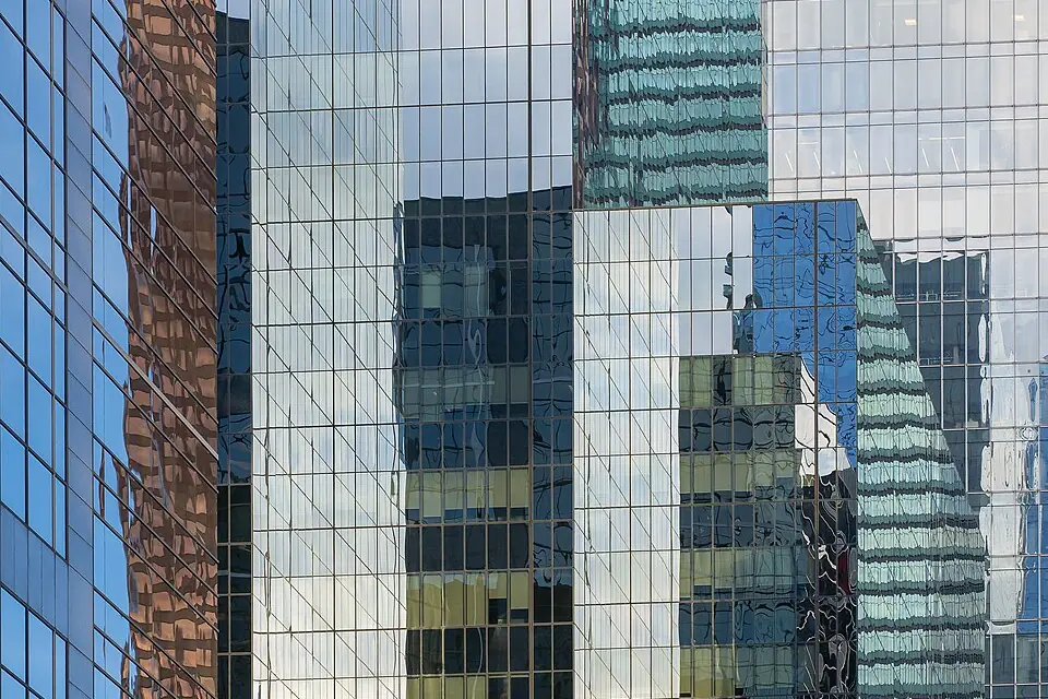 Commercial building exterior maintained by ZA Construction